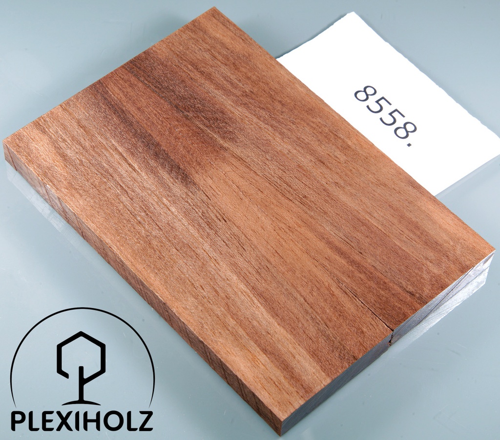 Walnuss Griffschalen stabilisiert | 120x40x8 | plexiholz | 8540